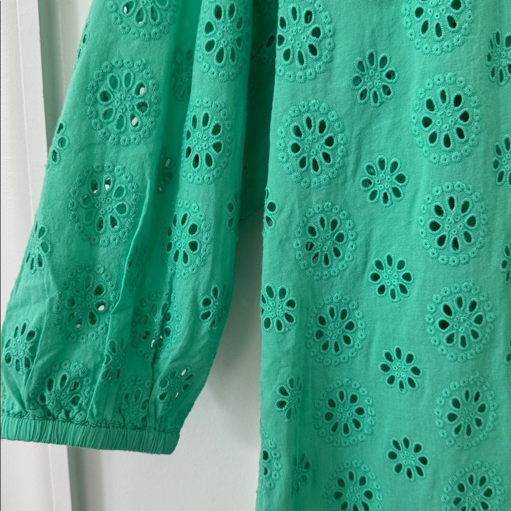NWT MERSEA Daisy Eyelet Cover Up Size S/M - Picture 4 of 11